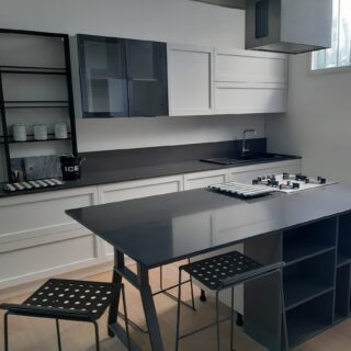 Technistone Crystal Anthracite Pure — kivitaso